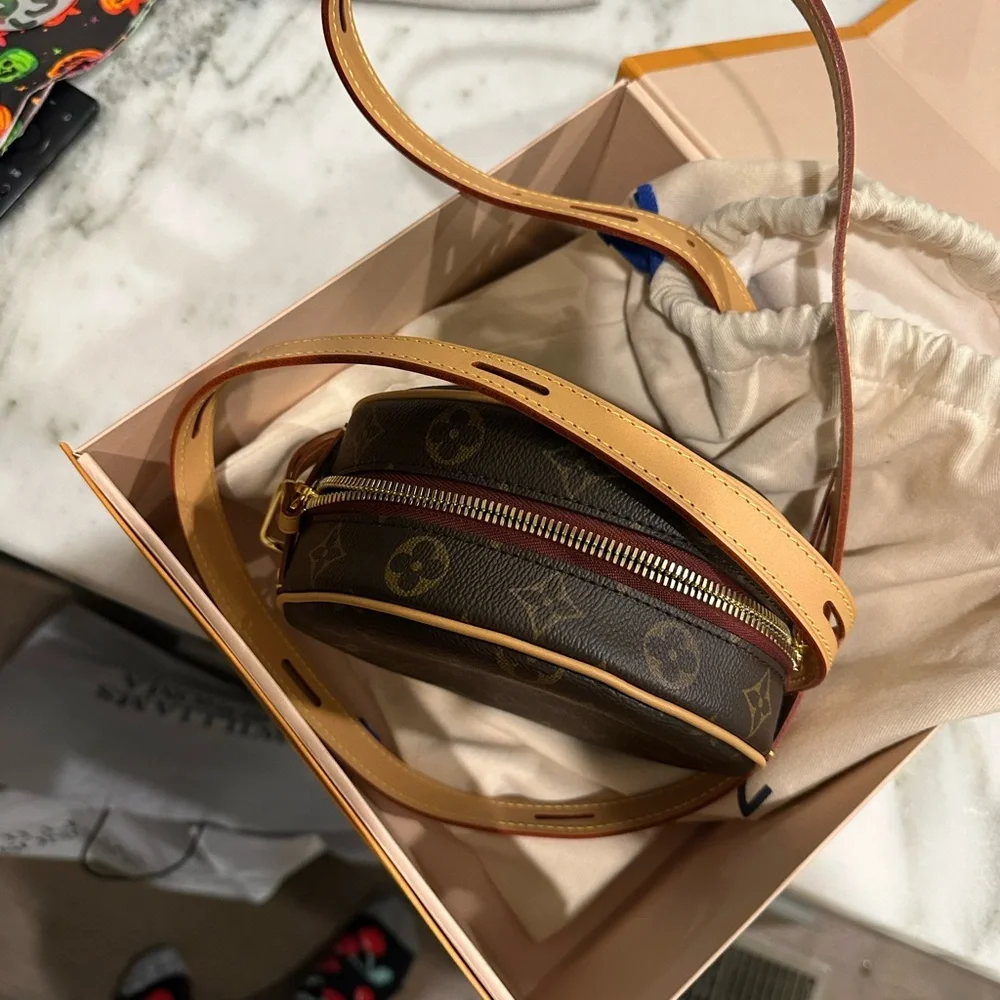 Louis Vuitton Round Monogram Crossbody Bag Boite Chapeau Souple PM - Picture 4 of 12